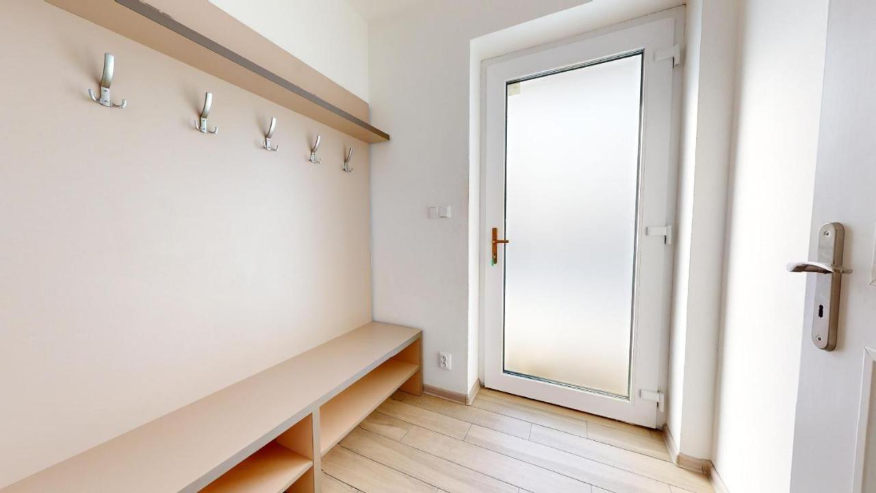 Dubova Apartment